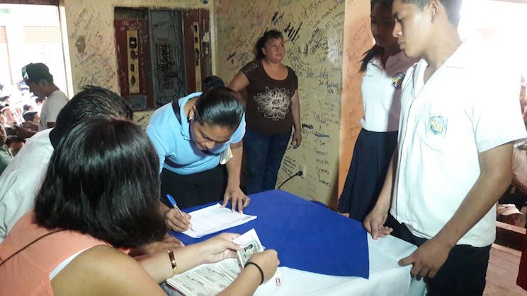 Gobierno Sandinista Entrega Bonos De Promoci N A Bachilleres De Masaya