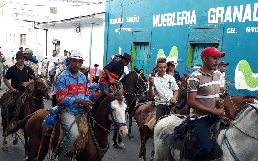 Fiestas En Honor A La Virgen De Merced Se Celebran Con Cabalgata Popular