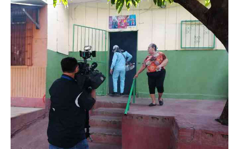 Minsa Fumiga Viviendas Del Barrio Villa Venezuela