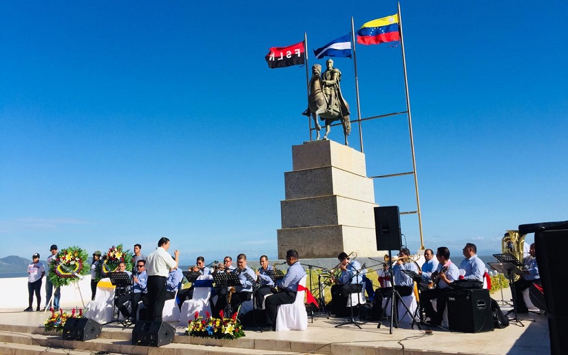 Juventud Sandinista Rinde Homenaje Al Libertador De América Simón Bolívar