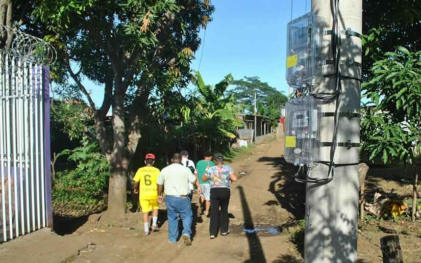 Inauguran proyecto de electrificación en Managua