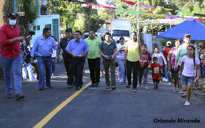 Familias Del Barrio Sierra Maestra Tienen Nuevas Calles Asfaltadas