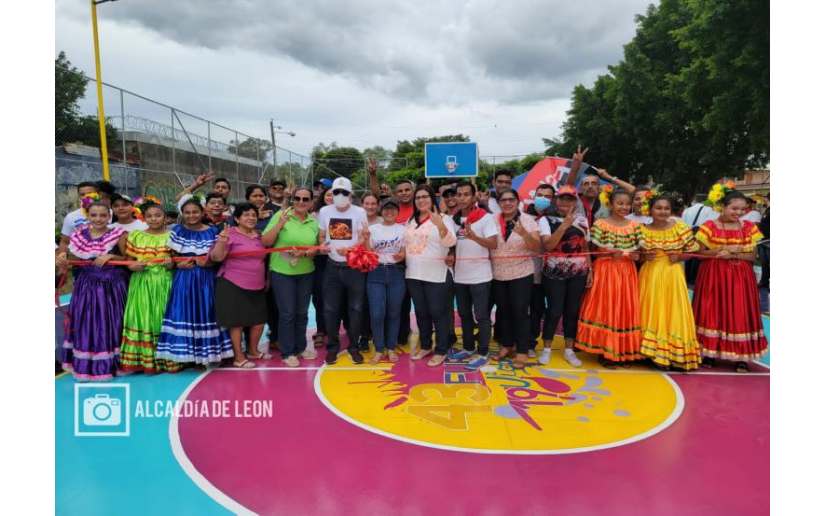 Rehabilitación de cancha deportiva Posada del Sol, León