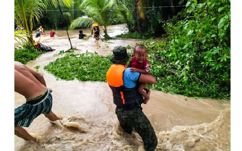 Se Aproxima A 100 La Cifra De Muertos Por La Tormenta Nalgae En Filipinas