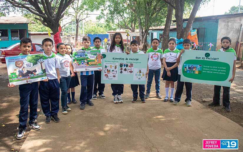 Cambio climático  El colegio de Vigo que cambió el papel albal y los  plásticos por la fiambrera y redujo los residuos. Felicitación del  Ministerio de Educación. Colegios sin residuos. Recreos Residuos