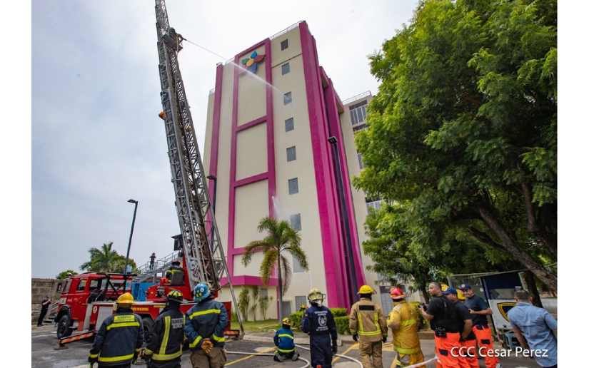 edificio del departamento de bomberos