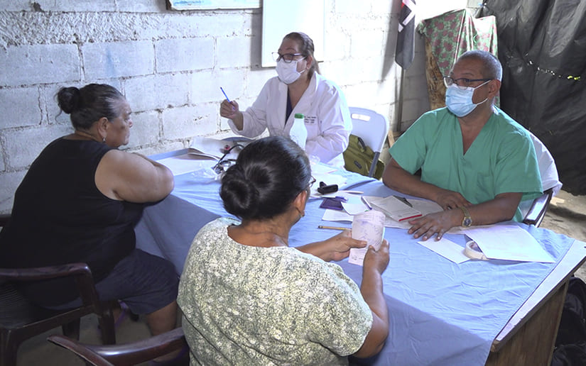 Feria de Salud garantiza atención médica a protagonistas del barrio San