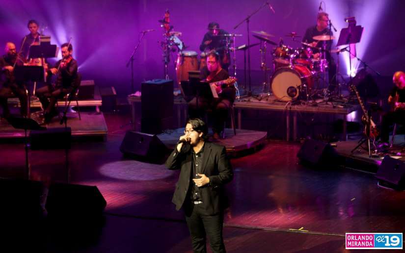 Teatro Nacional Rubén Darío rinde homenaje al cantante Leo Dan y Los