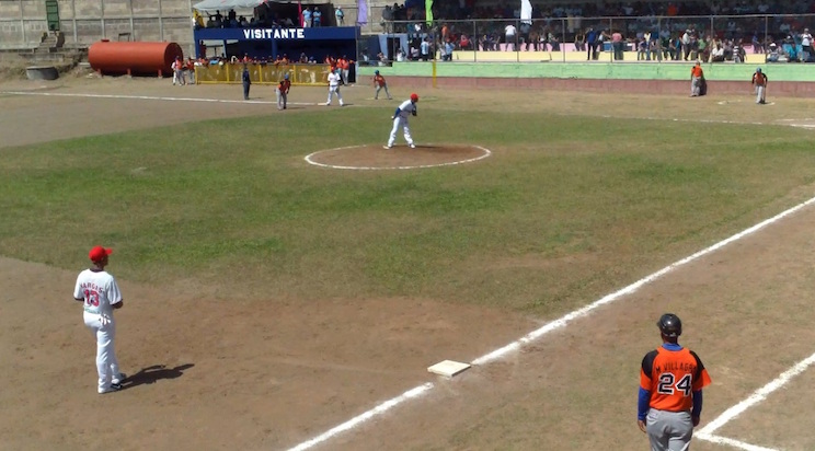 Inaugurado Campeonato Nacional de Beisbol en Charallave