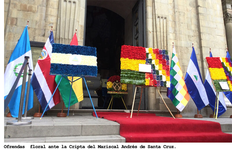 ofrenda-floral-bolivia-nicaragua