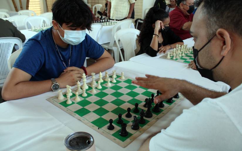 Niños y jóvenes protagonizan torneo de Ajedrez impulsado por la