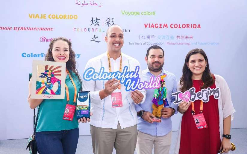 Nicaragua presente en Exhibición Internacional del Mundo Colorido en Beijing