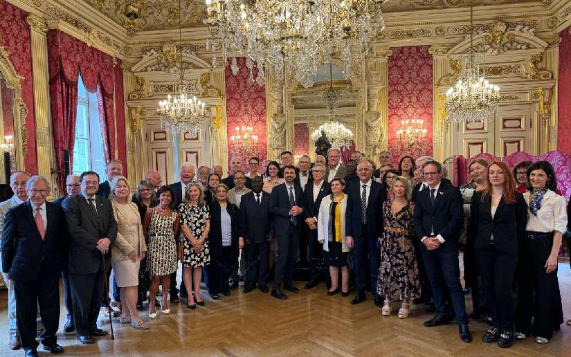 Comparten la cultura nicaragüense en las Fiestas Consulares de Lyon, Francia