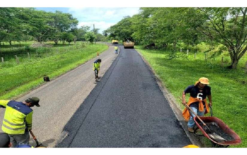 Avanza en un 91% la rehabilitación de la Carretera Empalme Pájaro Negro-El Almendro