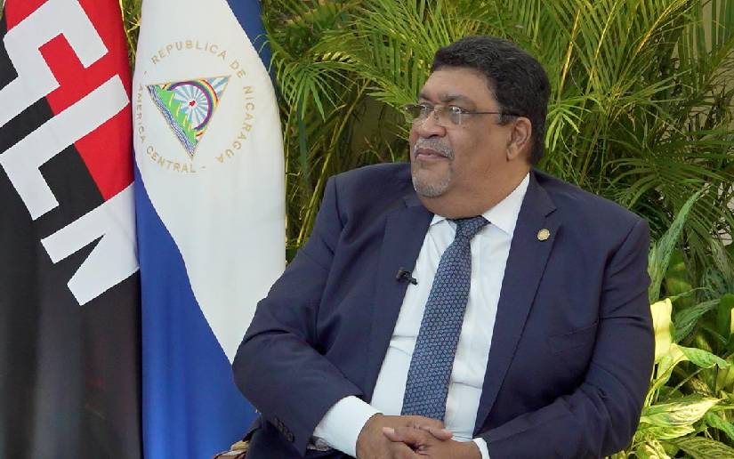 Valdrack Jaentschke, el primer canciller afrodescendiente en Nicaragua