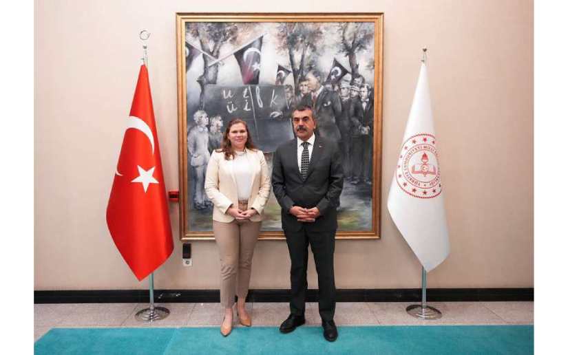 Embajadora de Nicaragua visita al Ministro de Educación Nacional de Türkiye