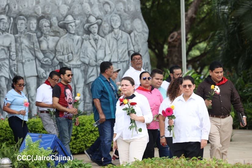 Nicaragua rinde honores al Comandante Carlos Fonseca Amador a 88 años ...