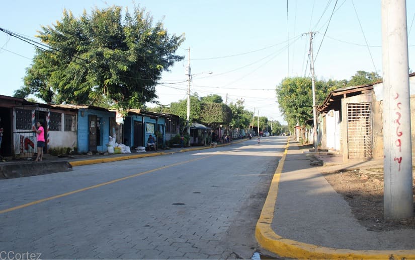 Entregan calles adoquinadas a familias del municipio de Ciudad Sandino